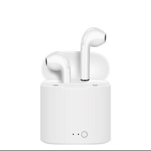 Wireless Bluetooth headphones